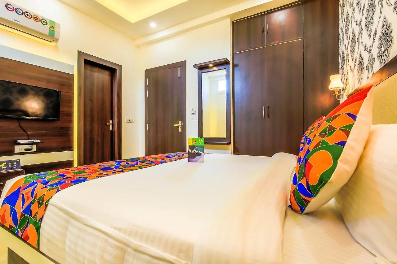 Fabhotel Star Of Taj Restobar Fatehabad Road Agra  3*, Agra (Uttar Pradesh) India