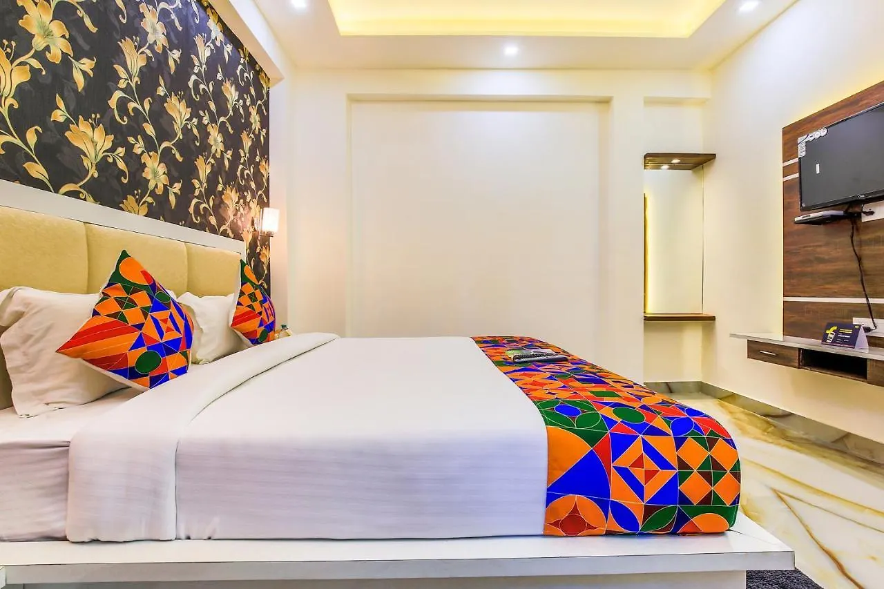 Fabhotel Star Of Taj Restobar Fatehabad Road Agra  Hotel